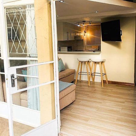 The Loft@Santorini Apartment Pretoria Ngoại thất bức ảnh